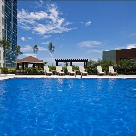 Quest Serviced Residences Себу Экстерьер фото